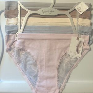 Jessica Simpson Woman’s 5 Pack Panties Ultra Flirty Bikini Fit Size Large